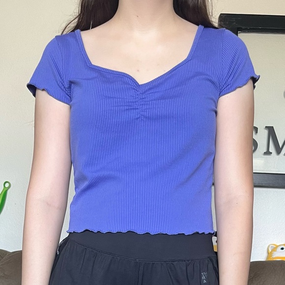 Hollister Top - Picture 1 of 1